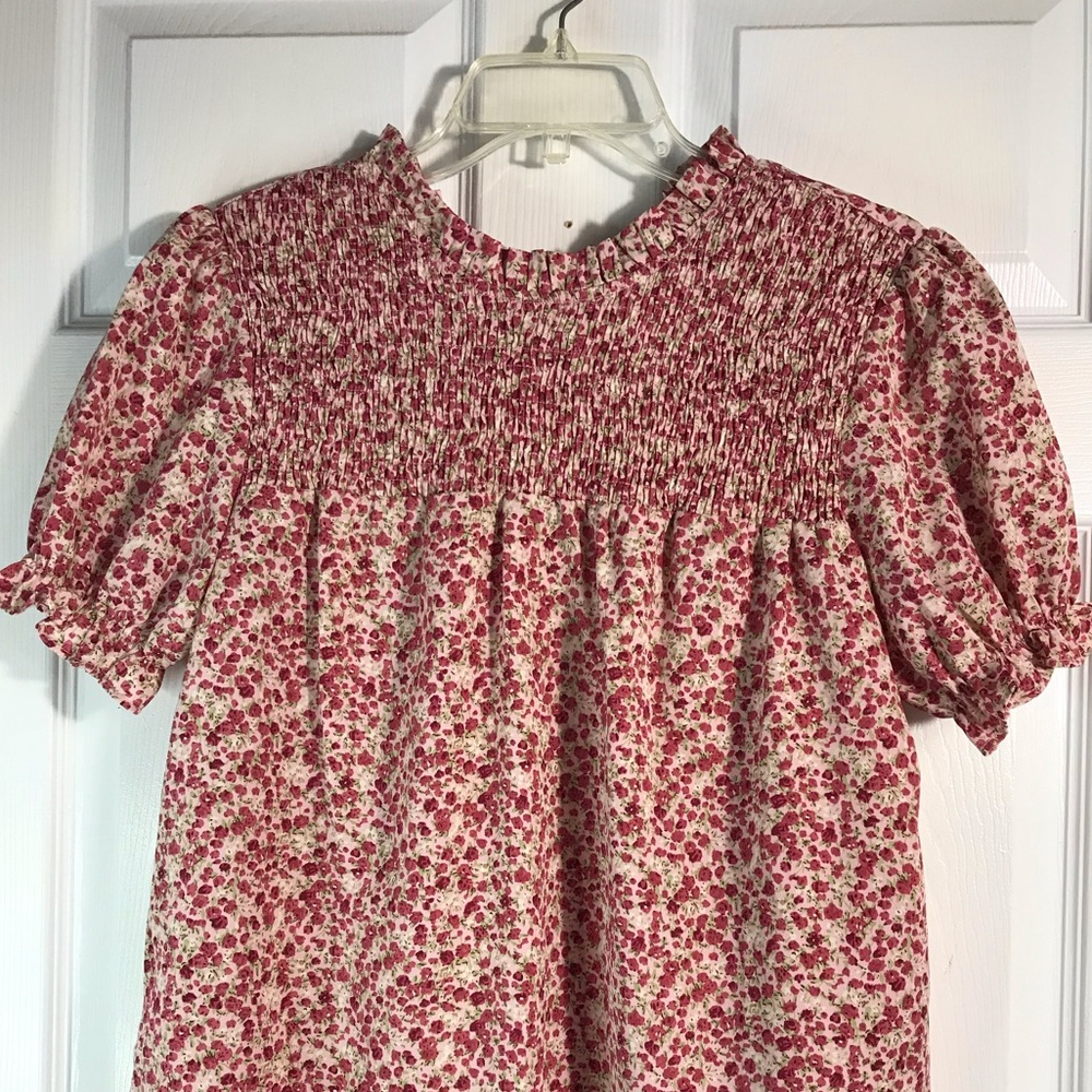 Smocked Floral Puff Sleeve Blouse in Cream & Pink S